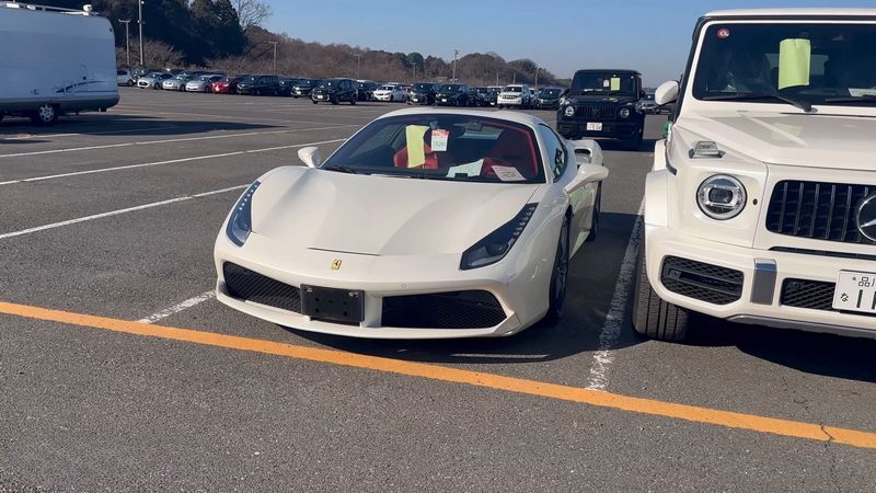 Twój przewodnik po transporcie samochodu z USA do Polski